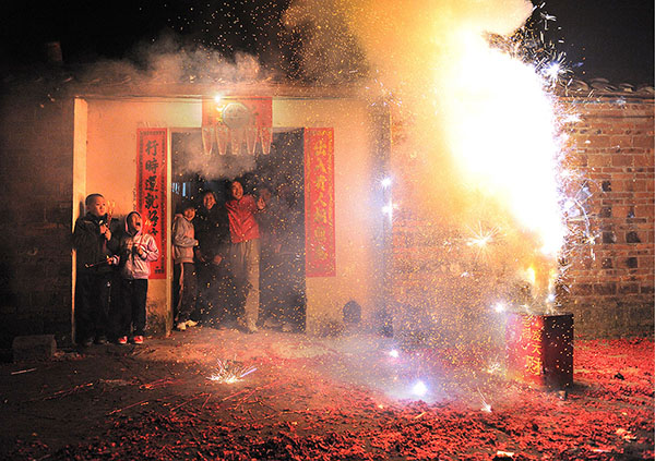 關(guān)于除夕的風俗習慣有哪些