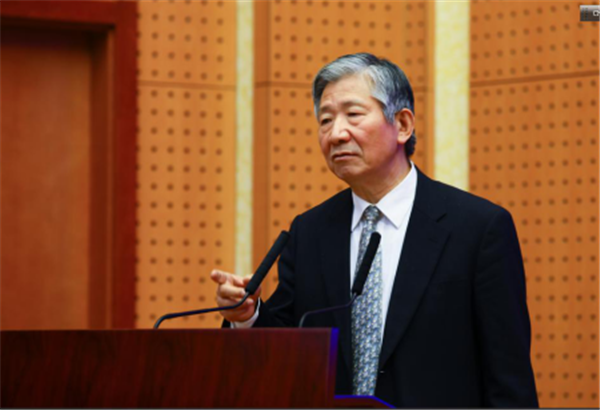 國務(wù)院發(fā)展研究中心原副主任、中國企業(yè)評價協(xié)會會長 侯云春